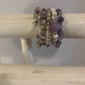 NWT 5 piece stretch bracelet beaded gemstone set